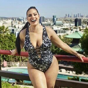 NWT Ashley Graham x swimsuitsforall one piece tsunami v neck size 10